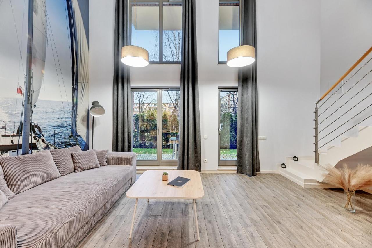 Waterlane Riverside Spa, Pool & Gym By Downtown Apartments Gdańsk Exterior foto
